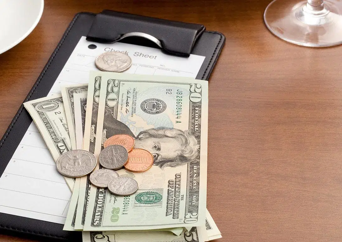 The Tipping Point: Pros and Cons of Restaurant Tipping