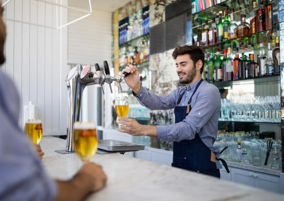 Best Bar POS Systems: Benefits & Features for Bars