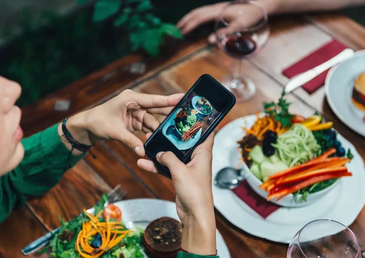 10 Instagram Hacks for Your Restaurant
