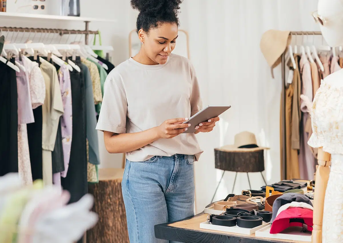 Beyond Customer Service: Exploring the Benefits of Retail Clienteling